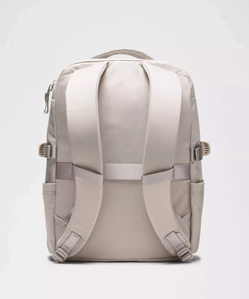 New Crew Backpack 22L