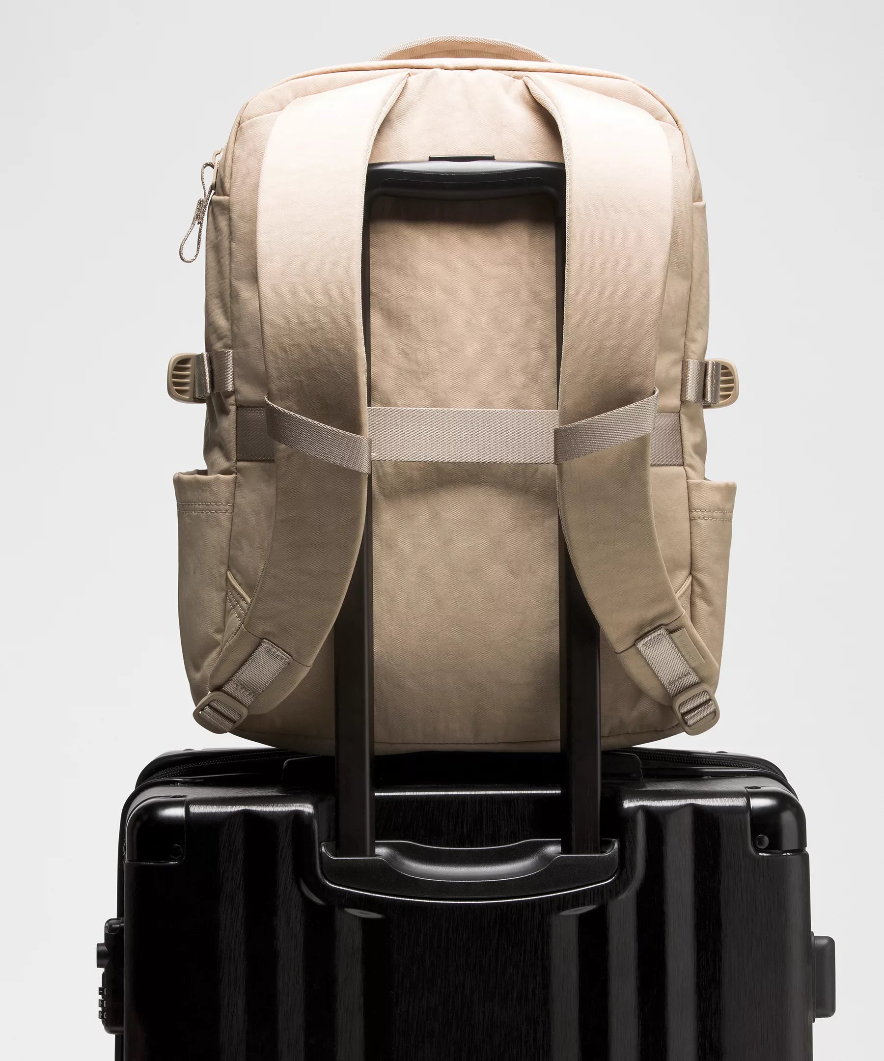 New Crew Backpack 22L