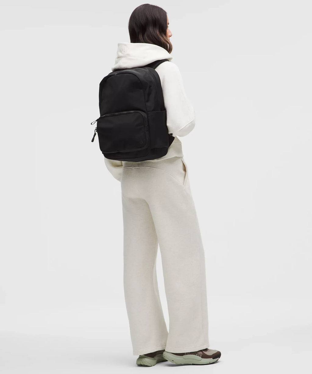 Everywhere Backpack 22L