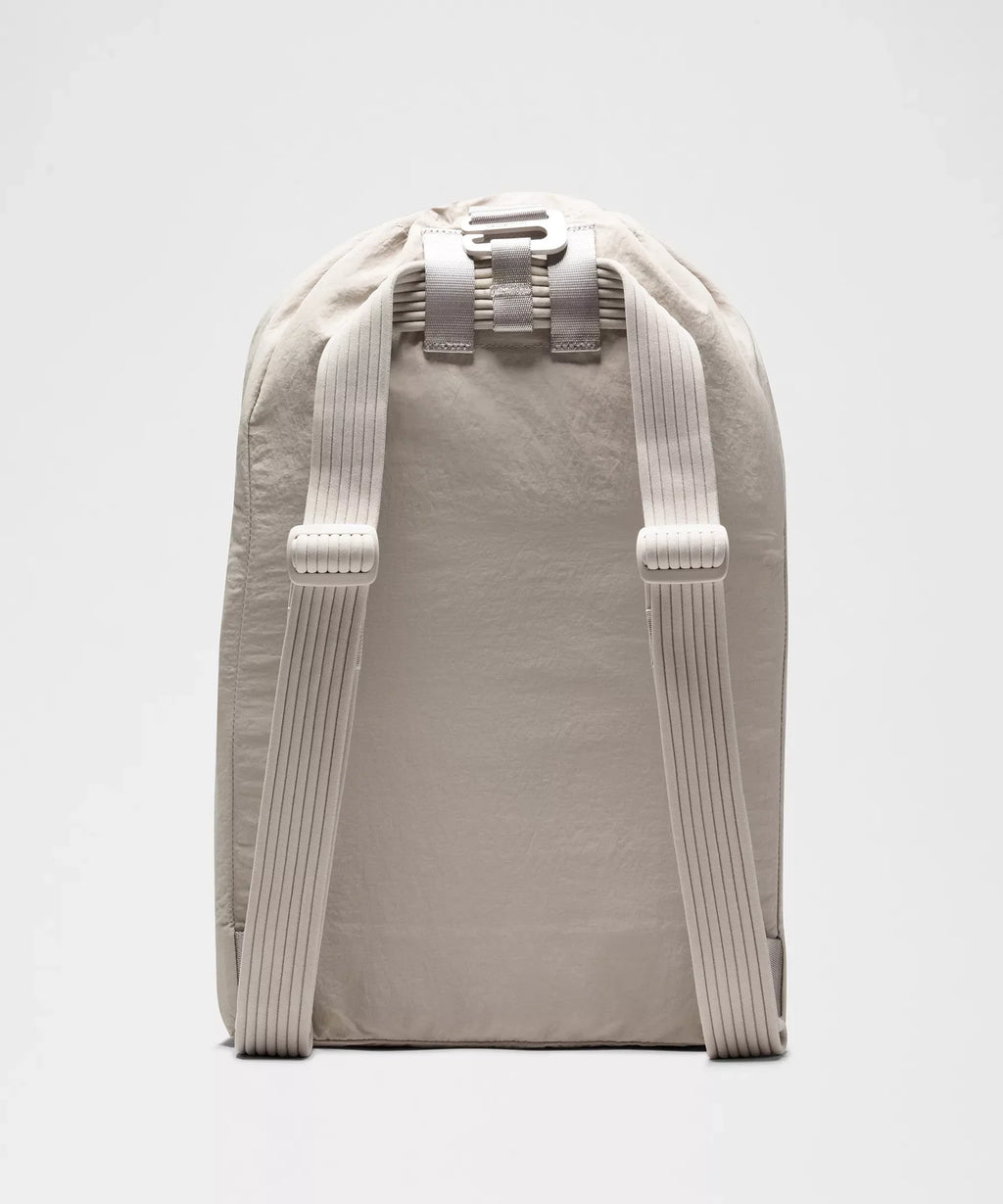 2-in-1 Convertible Backpack 21L